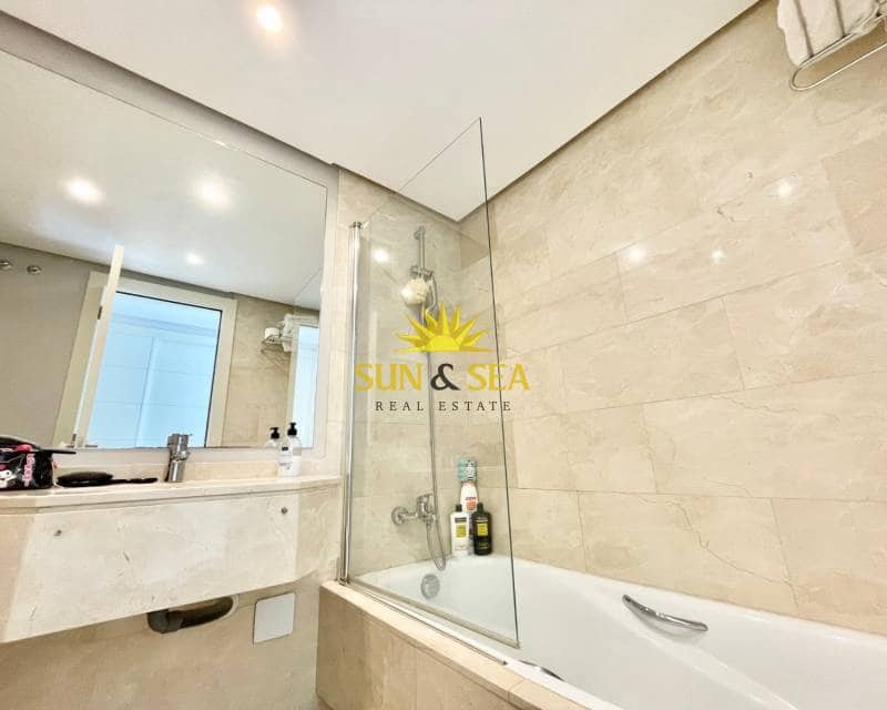 2 sypialnia Apartament do wynajęcia w Las Colinas Golf z basenem - 2 000 € (Ref: 9329869)