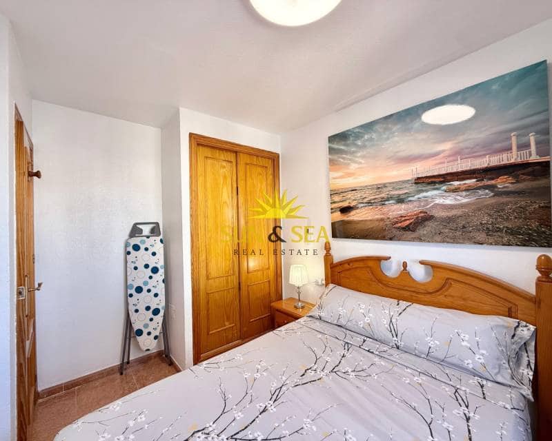 4 quarto Moradia para arrendar em Orihuela Costa com piscina garagem - 1 900 € (Ref: 9329870)