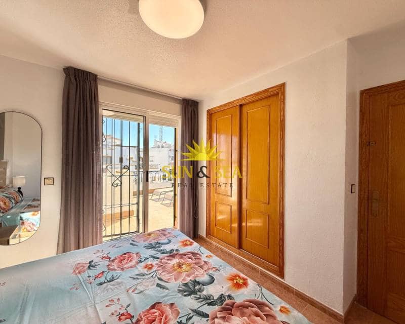 4 quarto Moradia para arrendar em Orihuela Costa com piscina garagem - 1 900 € (Ref: 9329870)