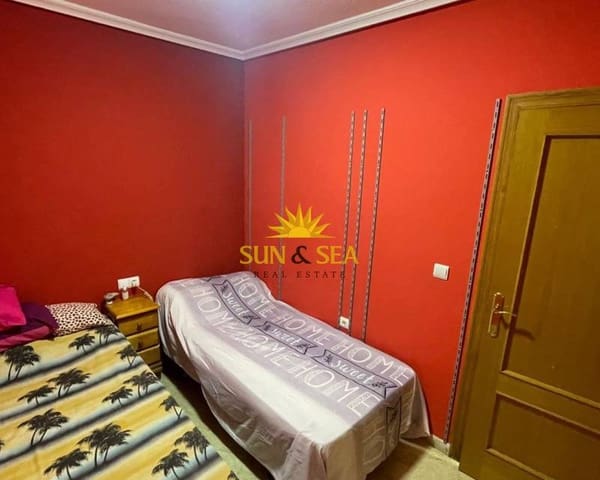 Apartamento de 2 habitaciones en Centro, Torrevieja en venta - 130.000 € (Ref: 9331045)