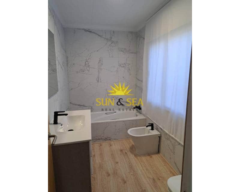 5 sovrum Villa till salu i Orihuela med pool garage - 375 000 € (Ref: 9331046)