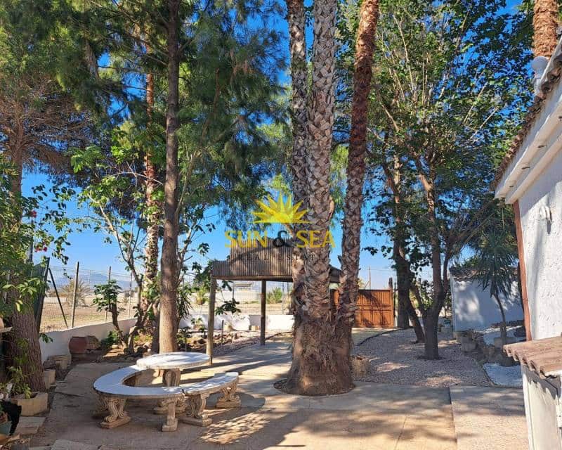 5 sovrum Villa till salu i Orihuela med pool garage - 375 000 € (Ref: 9331046)