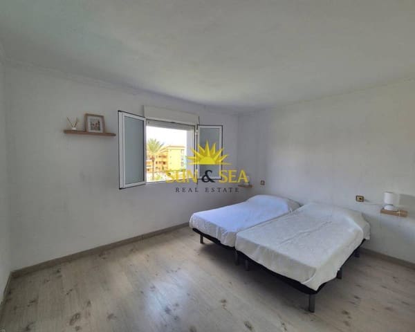 2 chambre Appartement à vendre à Punta Prima, Torrevieja avec piscine garage - 230 000 € (Ref: 9331326)