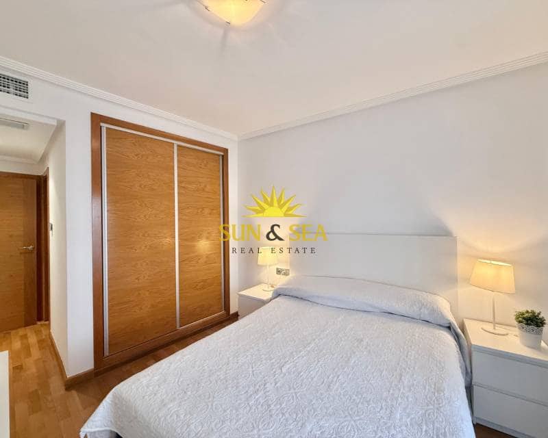 3 sovrum Lägenhet att hyra i Torrevieja med garage - 1 300 € (Ref: 9331768)