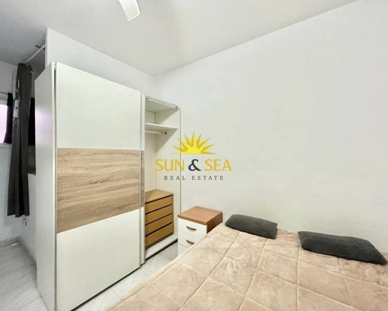 1 sypialnia Apartament do wynajęcia w Torrevieja z basenem - 600 € (Ref: 9332755)