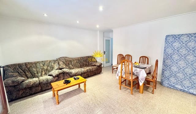 2 slaapkamer Appartement te huur in Playa del Acequión, Torrevieja - € 850 (Ref: 9335634)