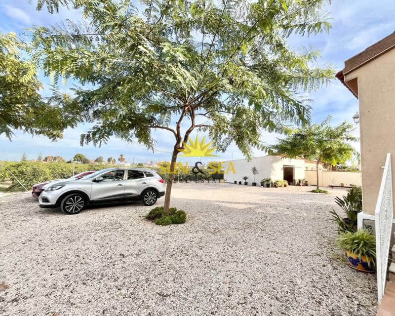 3 bedroom Villa for rent in Dolores with garage - € 1,600 (Ref: 9337204)