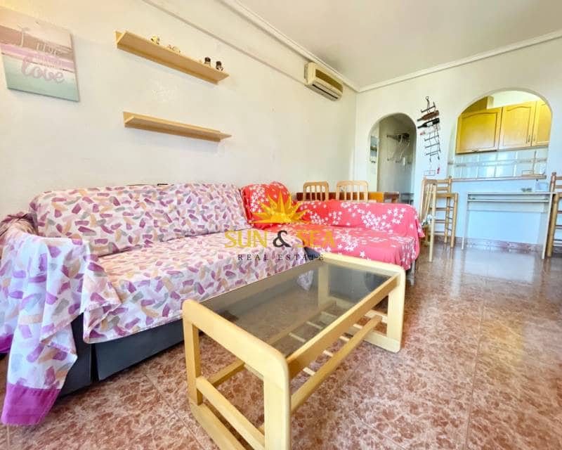 2 bedroom Apartment for rent in Torrevieja - € 750 (Ref: 9340339)