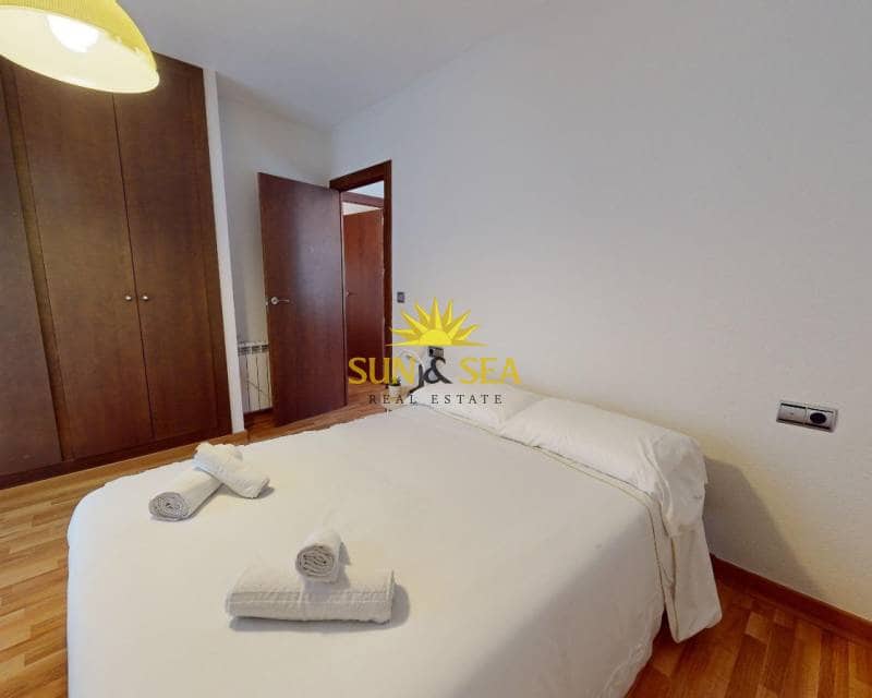 3 soveværelse Villa til leje i Playa de San Juan med swimmingpool - € 2.500 (Ref: 9340341)