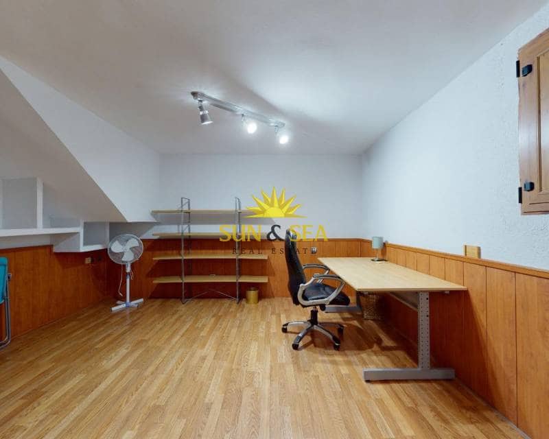 3 soveværelse Villa til leje i Playa de San Juan med swimmingpool - € 2.500 (Ref: 9340341)