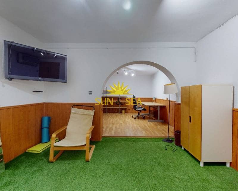 3 soveværelse Villa til leje i Playa de San Juan med swimmingpool - € 2.500 (Ref: 9340341)