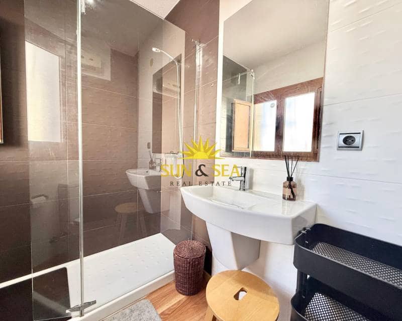 3 camera da letto Villa da affittare in Playa de San Juan con piscina - 2.700 € (Rif: 9340341)