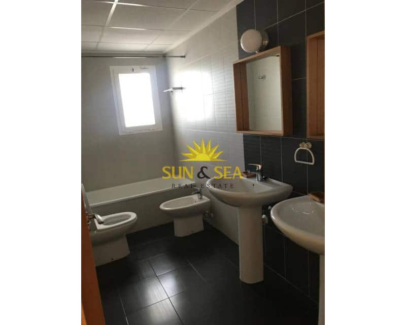 Appartement de 2 chambres à louer à La Tercia avec piscine garage - 680 € (Ref: 9340345)