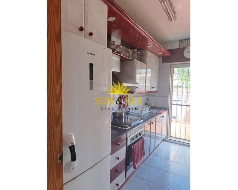 3 bedroom Villa for rent in Playa Honda with garage - € 1,200 (Ref: 9343478)