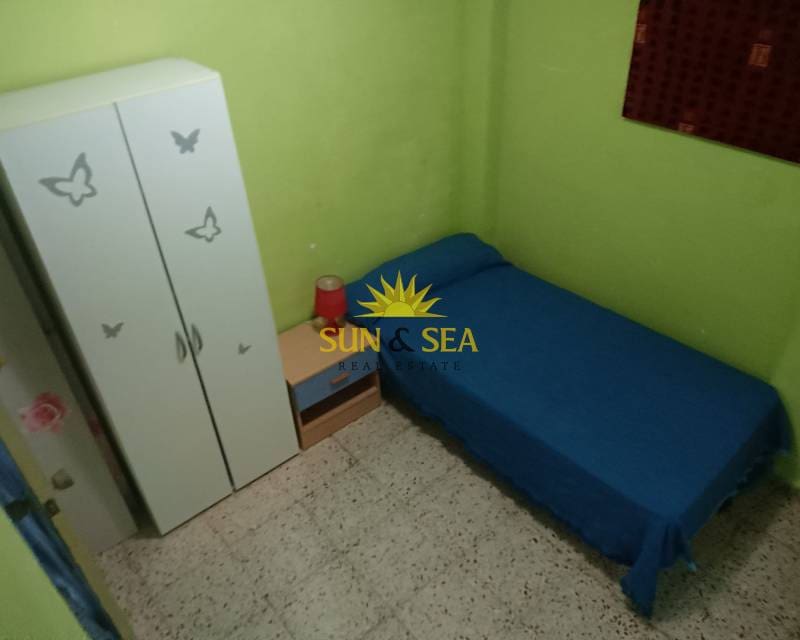 3 quarto Apartamento para arrendar em San Vicente / Sant Vicent del Raspeig - 900 € (Ref: 9343634)