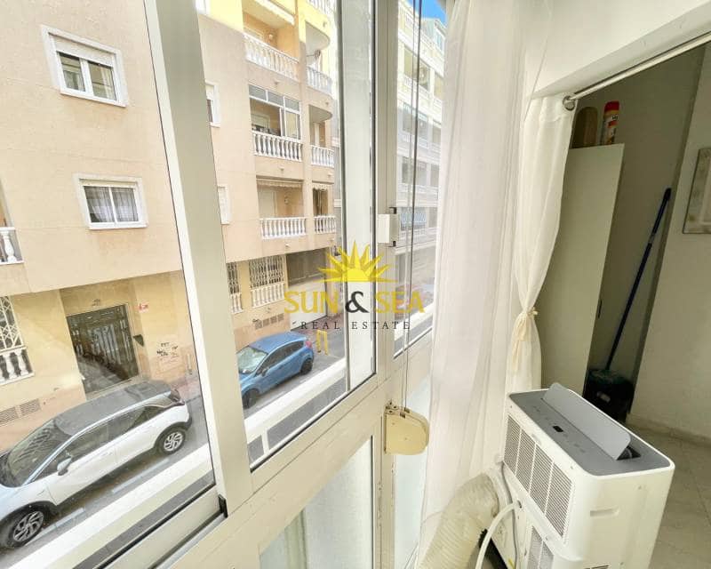1 soveværelse Studio til leje i Torrevieja - € 650 (Ref: 9343967)