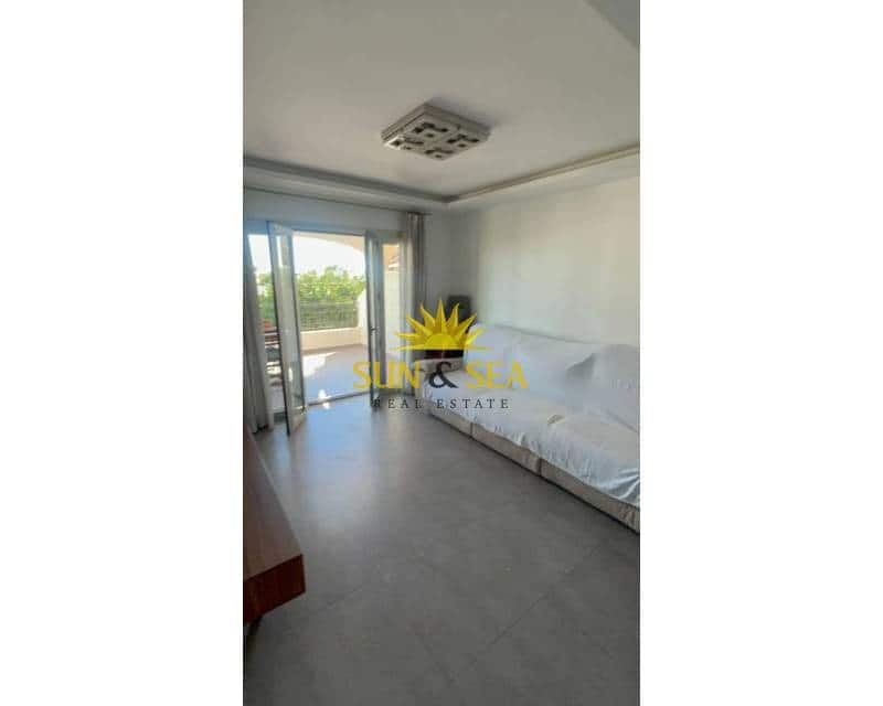 Apartamento de 2 habitaciones en Cabo Roig en venta con piscina - 240.000 € (Ref: 9348679)