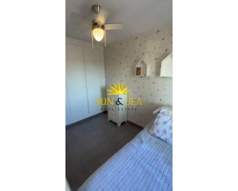 Apartamento de 2 habitaciones en Cabo Roig en venta con piscina - 240.000 € (Ref: 9348679)