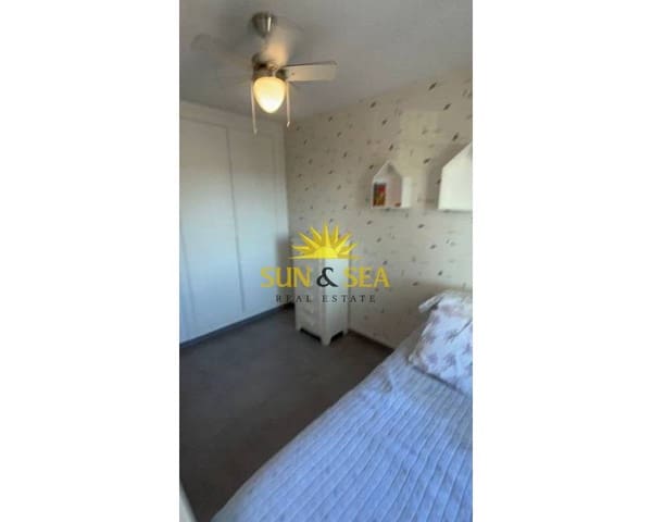 Apartamento de 2 habitaciones en Cabo Roig, Orihuela en venta con piscina - 240.000 € (Ref: 9348679)