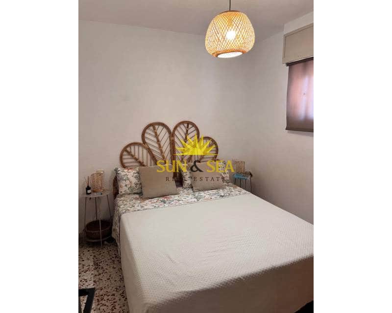 Appartement de 2 chambres à louer à Torre del Moro avec garage - 600 € (Ref: 9352150)