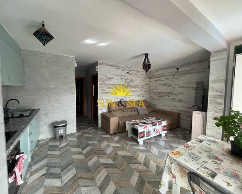 2 bedroom Villa for sale in Torrevieja - € 155,000 (Ref: 9354533)