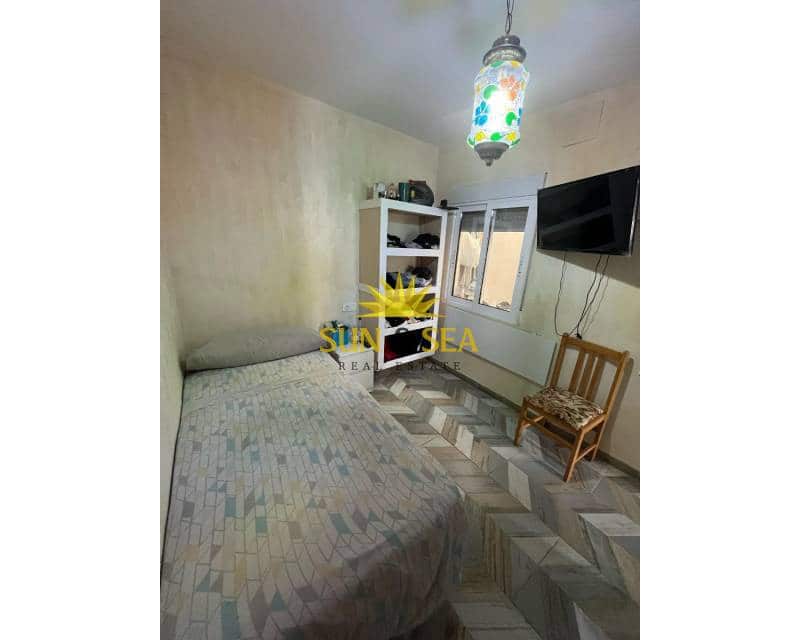 2 bedroom Villa for sale in Torrevieja - € 155,000 (Ref: 9354533)