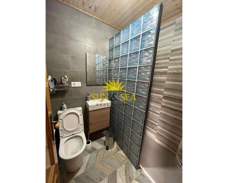 2 bedroom Villa for sale in Torrevieja - € 155,000 (Ref: 9354533)