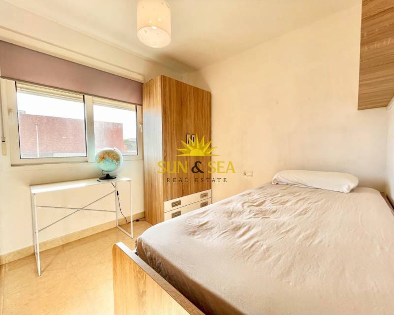 3 sypialnia Apartament do wynajęcia w San Pedro del Pinatar z garażem - 850 € (Ref: 9357505)