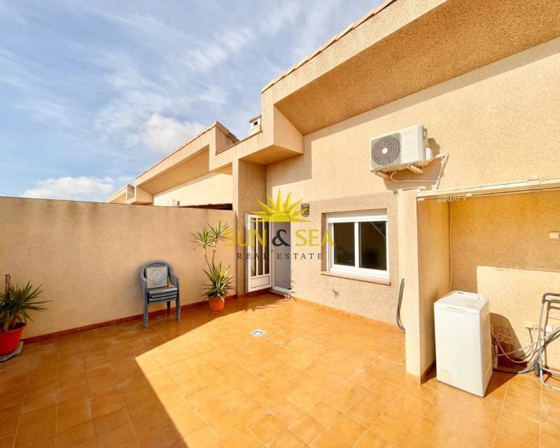 3 sypialnia Apartament do wynajęcia w San Pedro del Pinatar z garażem - 850 € (Ref: 9357505)