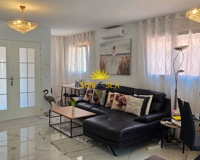 4 soverom Villa til salgs i Torrevieja - € 264 900 (Ref: 9357776)