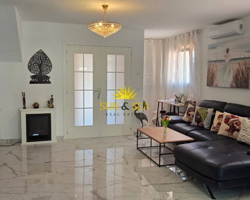 4 soverom Villa til salgs i Torrevieja - € 264 900 (Ref: 9357776)