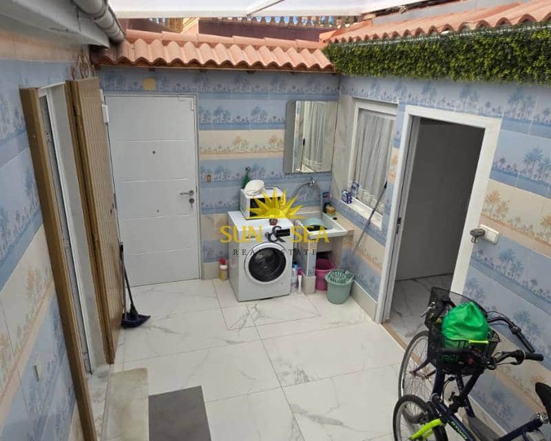 4 soverom Villa til salgs i Torrevieja - € 264 900 (Ref: 9357776)