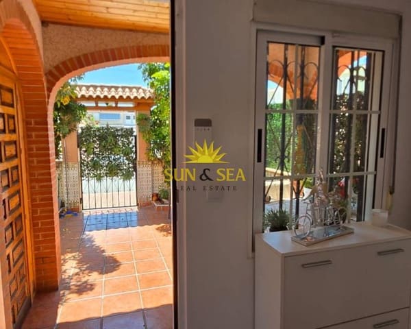 4 sypialnia Willa na sprzedaż w Playa de los Náufragos, Torrevieja - 264 900 € (Ref: 9357776)