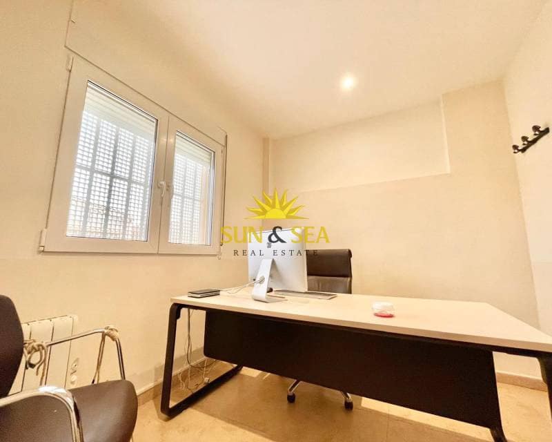 4 soverom Villa til salgs i Canada de la Lena med svømmebasseng garasje - € 475 000 (Ref: 9357885)