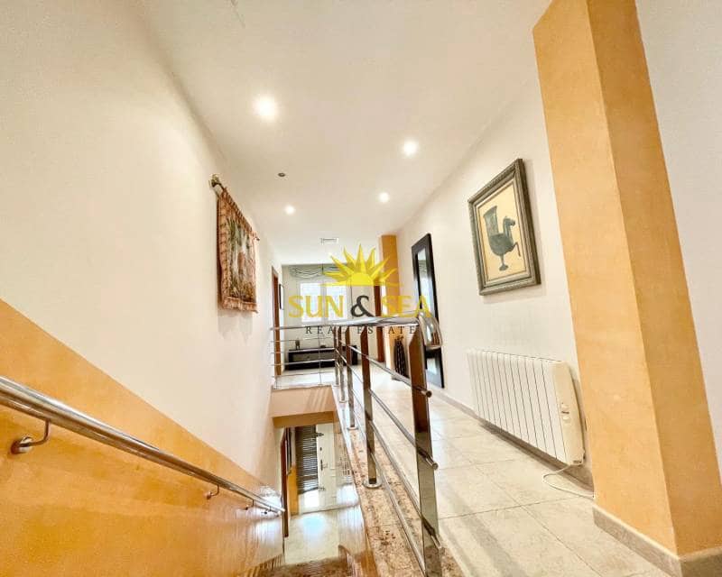 4 soverom Villa til salgs i Canada de la Lena med svømmebasseng garasje - € 475 000 (Ref: 9357885)