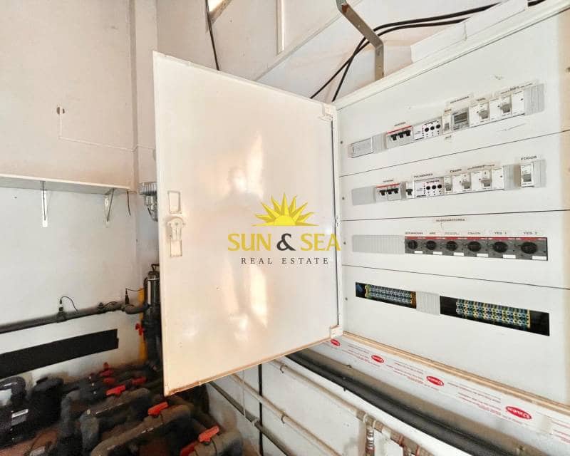 4 soverom Villa til salgs i Canada de la Lena med svømmebasseng garasje - € 475 000 (Ref: 9357885)