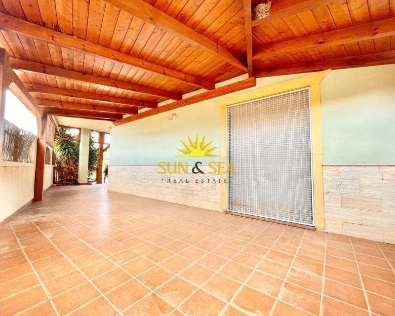 4 soverom Villa til salgs i Canada de la Lena med svømmebasseng garasje - € 475 000 (Ref: 9357885)