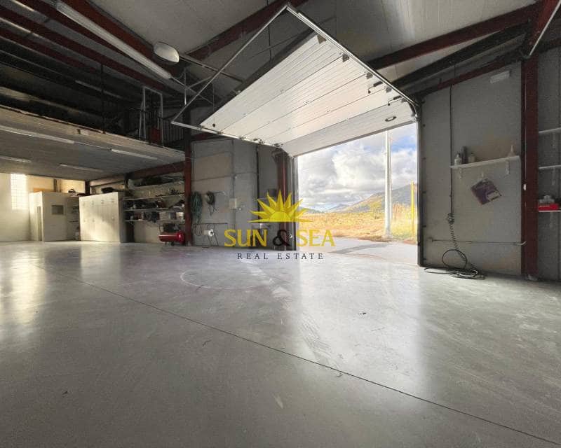 4 soverom Villa til salgs i Canada de la Lena med svømmebasseng garasje - € 475 000 (Ref: 9357885)