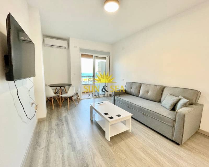 1 soveværelse Studio til salg i Torrevieja med swimmingpool - € 120.000 (Ref: 9362848)