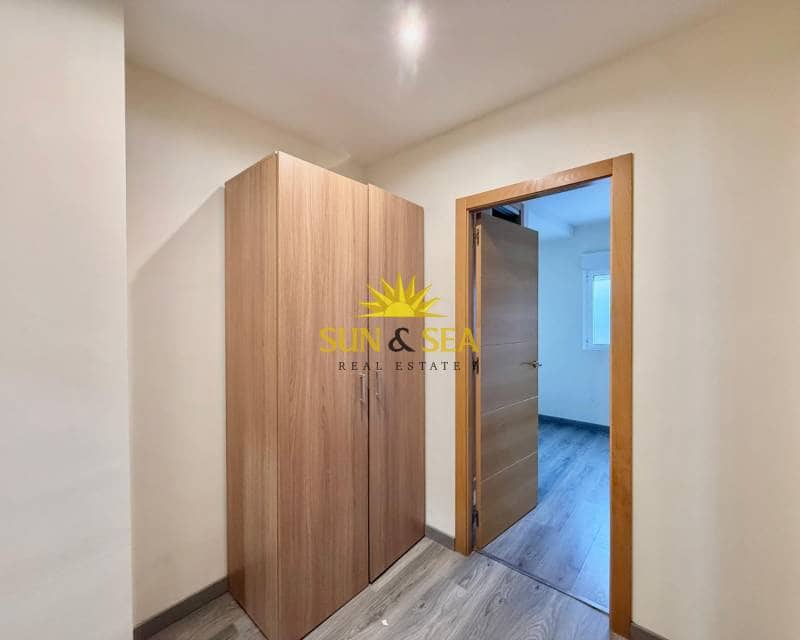 3 Zimmer Apartment zu vermieten in Dehesa de Campoamor - 950 € (Ref: 9363223)