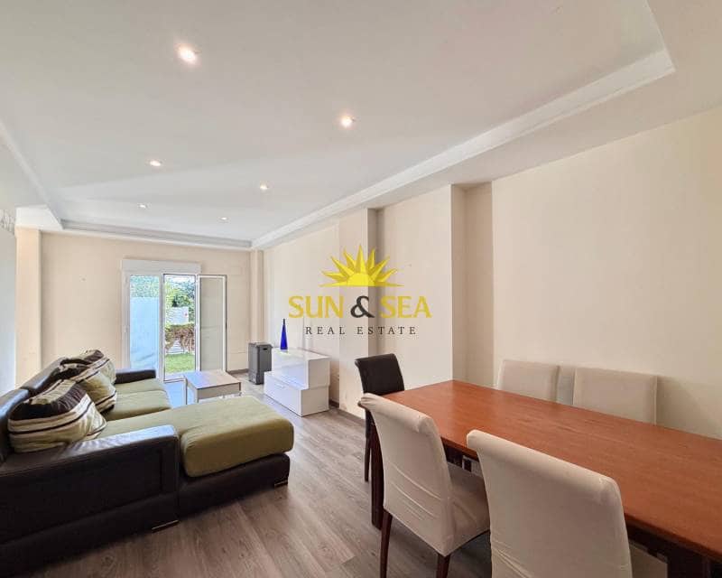 3 Zimmer Apartment zu vermieten in Dehesa de Campoamor - 950 € (Ref: 9363223)