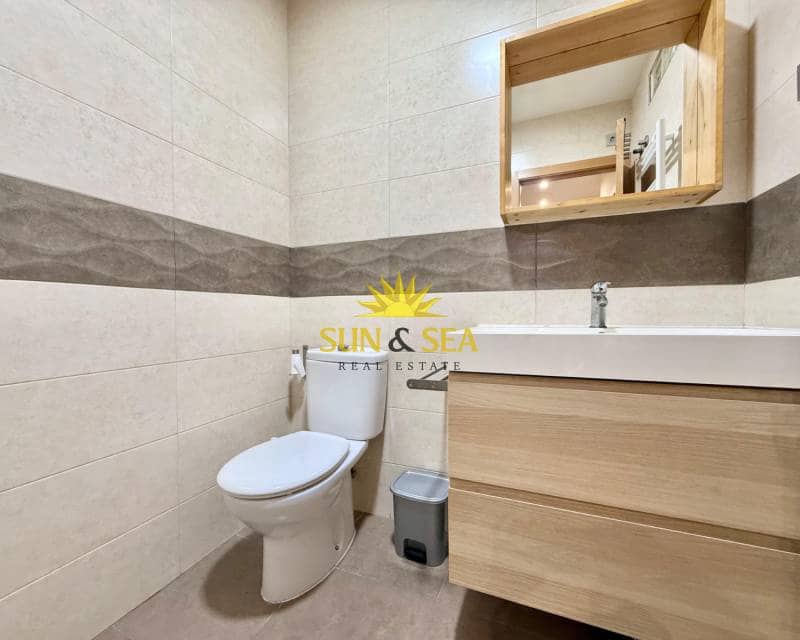 3 Zimmer Apartment zu vermieten in Dehesa de Campoamor - 950 € (Ref: 9363223)