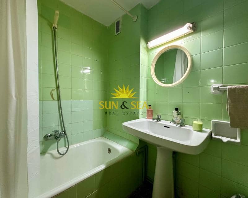 2 bedroom Apartment for rent in El Campello - € 950 (Ref: 9363353)