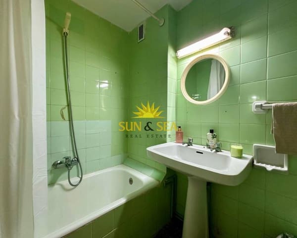 2 makuuhuone Huoneisto vuokrattavana paikassa Playa de Muchavista, El Campello - 950 € (Ref: 9363353)