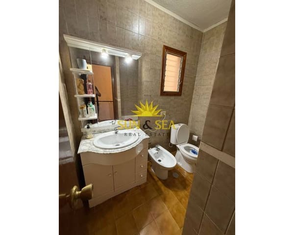 2 bedroom Villa for rent in Playa de los Locos, Torrevieja with pool garage - € 700 (Ref: 9368959)