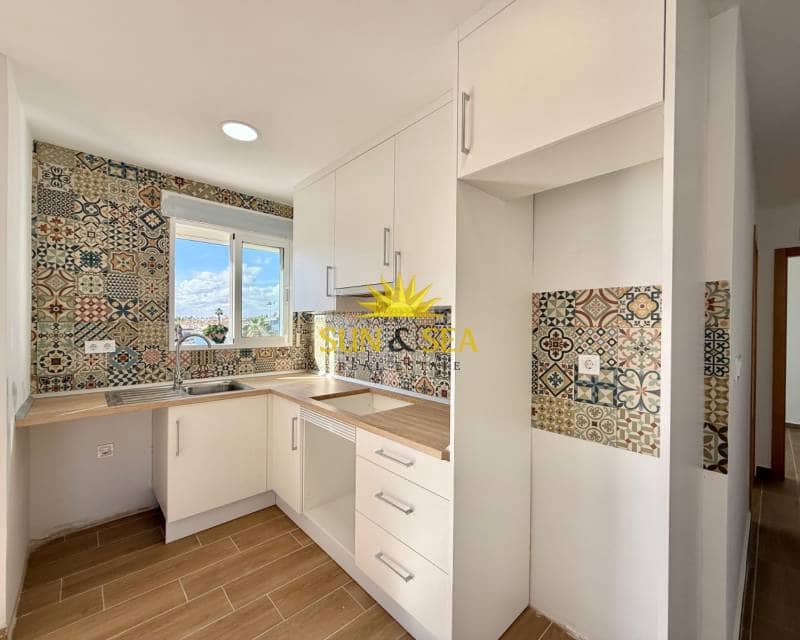 2 sypialnia Apartament na sprzedaż w Orihuela Costa z basenem garażem - 189 000 € (Ref: 9369171)