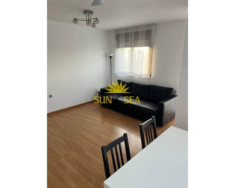 3 sypialnia Apartament do wynajęcia w Miasto Murcja z garażem - 950 € (Ref: 9371404)