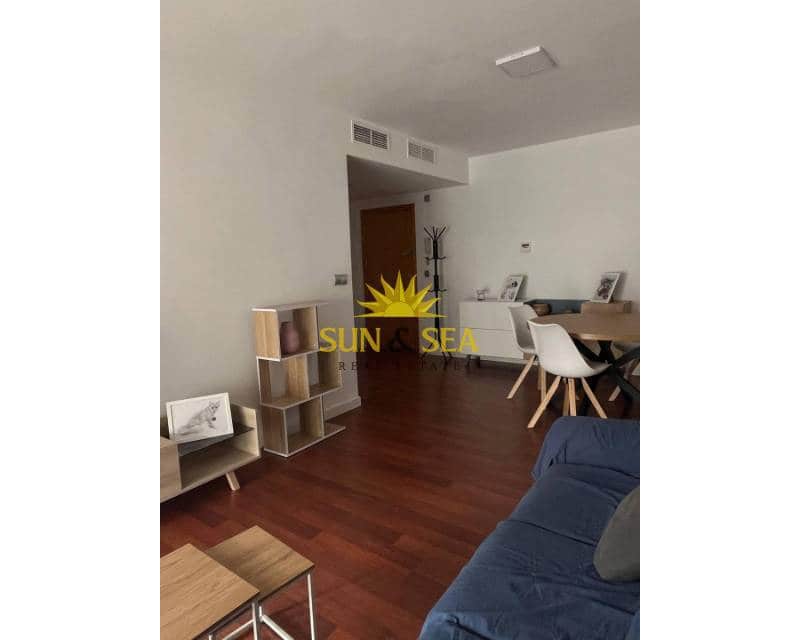 2 bedroom Apartment for rent in Murcia city with garage - € 900 (Ref: 9372208)