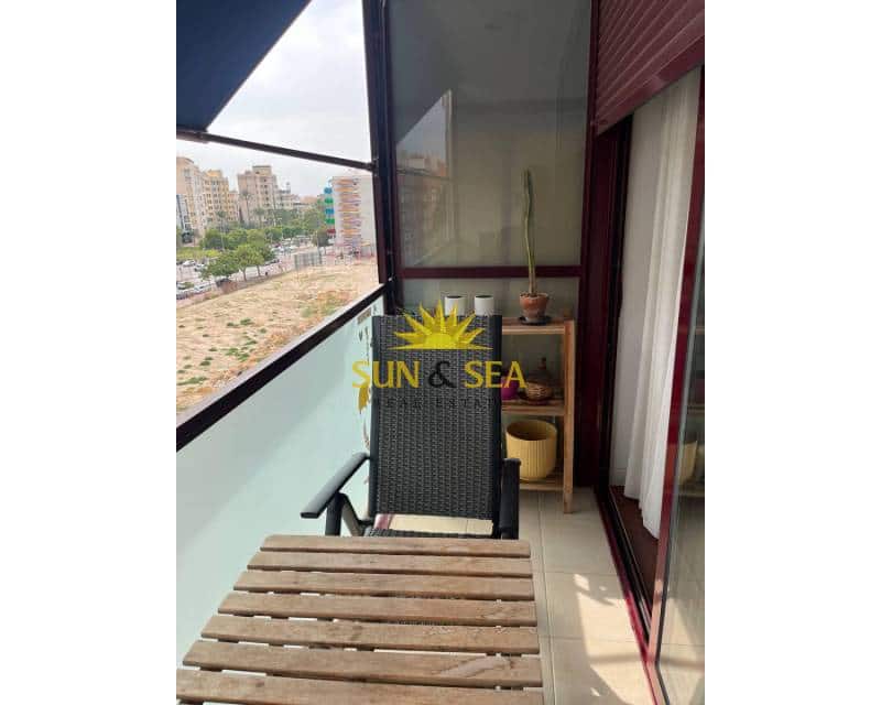 2 bedroom Apartment for rent in Murcia city with garage - € 900 (Ref: 9372208)