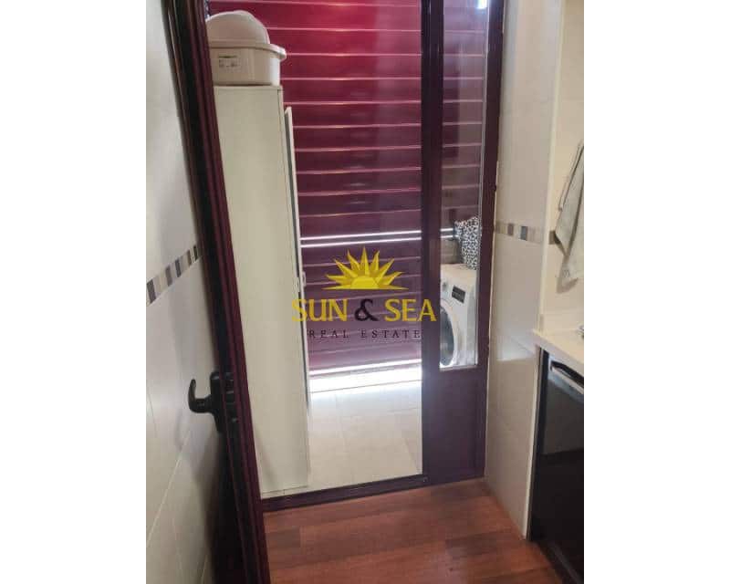 2 bedroom Apartment for rent in Murcia city with garage - € 900 (Ref: 9372208)